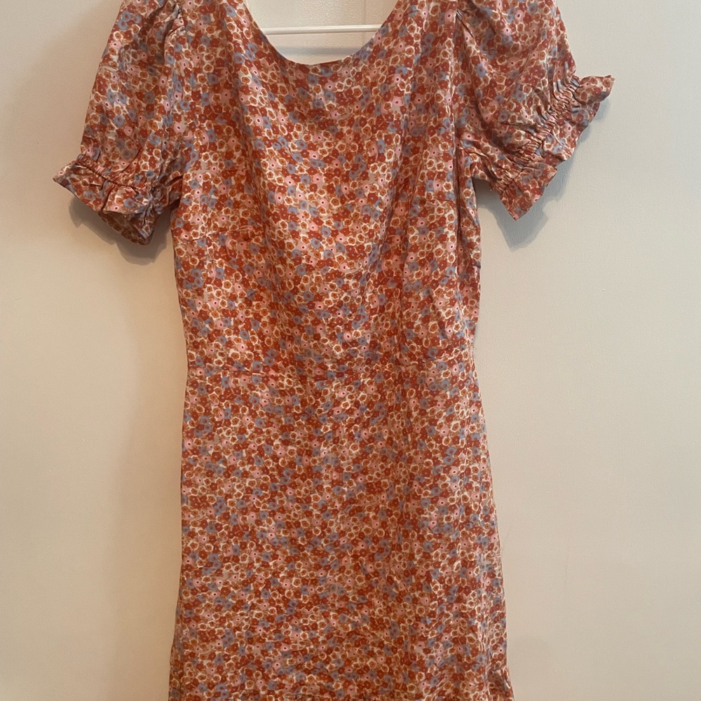 Francesca's Floral Puff Sleeve Dress